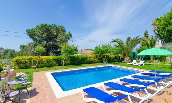 Lloret Blau Villa | Club Villamar - Beautiful spacious villa near Lloret de Mar with private swimming pool and beauti.