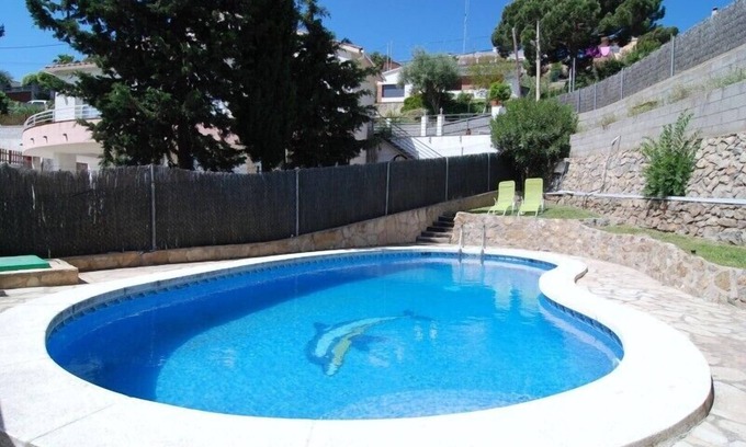 Santa Susanna Villa | Club Villamar - Comfortable villa for 11 people, private pool and BBQ, just 3 min. drive from the.
