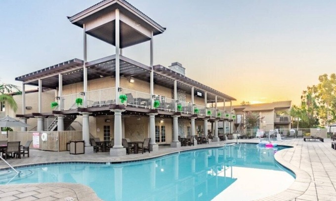 Anaheim Resort House | Club Wyndham Dolphin's Cove- 1 Bedroom Suite