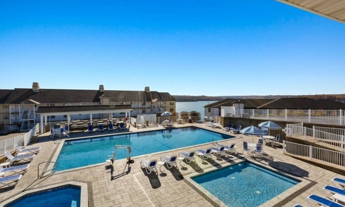 Kaiser Condo | Club Wyndham Lake of Ozarks, Missouri, 1 Bedroom Suite