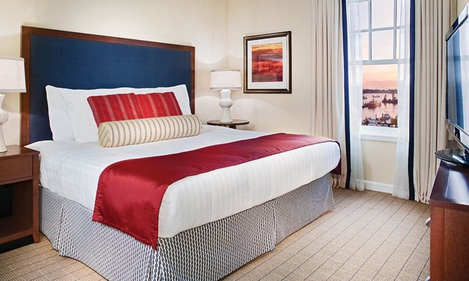 Off Broadway Apartment | Club Wyndham Long Wharf Deluxe Two Bedroom, Two Bath