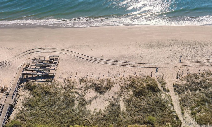 Cherry Grove Beach Hotel | Club Wyndham Towers on the Grove