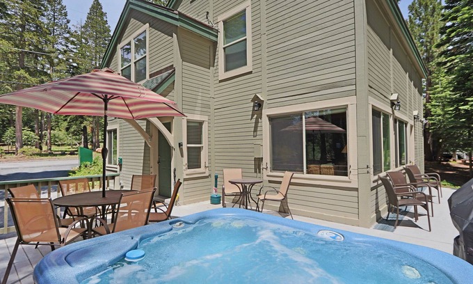Tahoe City House | Clubhouse - 4 bedroom, 3 bath - hot tub, quiet location