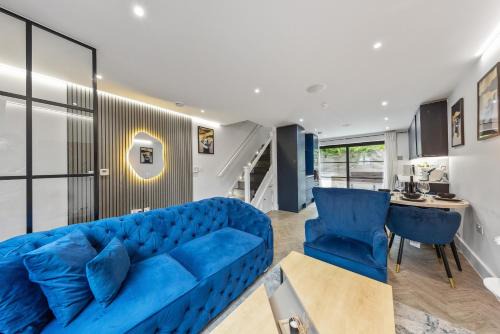 Bruce Grove House | Coach House