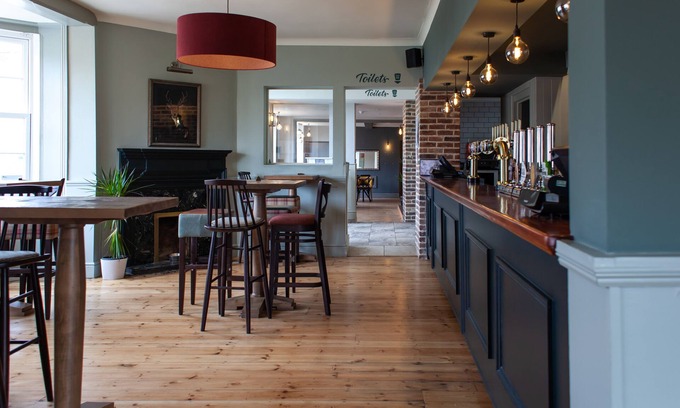 Winterbourne Abbas Bed & Breakfast | Coach House Inn