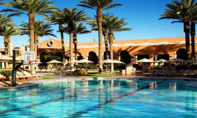 Rancho Mirage Villa | Coachella 2024! Mission Hills Villas, Shuttle bus stop next door!
