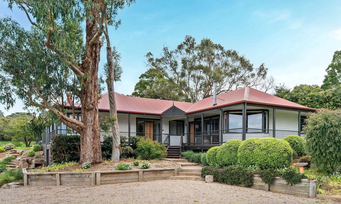 Red Hill South House | Coast n' Country | Bay Views | Pool | Games