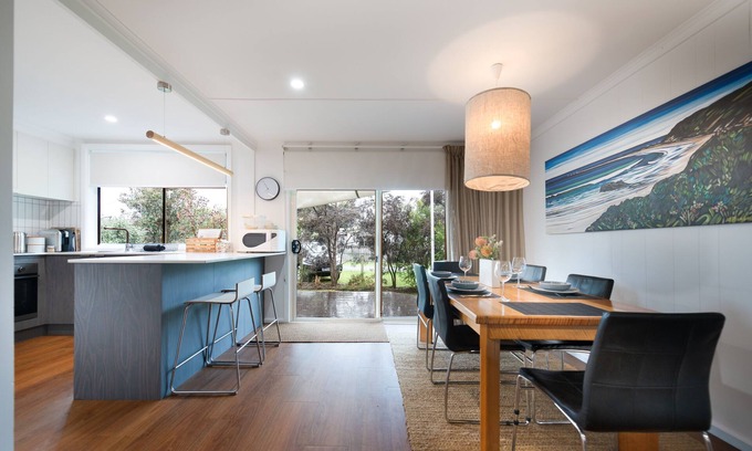 Cape Paterson House | COAST NEST | Relaxing Beach Retreat | Ideal for Couples | Pet Friendly
