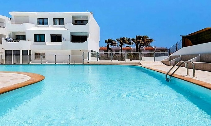 Caleta de Fuste Apartment | Coastal Apartment Ocean Breeze Caleta with Sea View