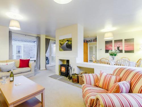 Deepdale House | Coastal Bolthole