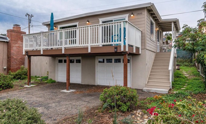 Morro Bay House | Coastal Cabin w/A View - Nightly, Weekly or Monthly