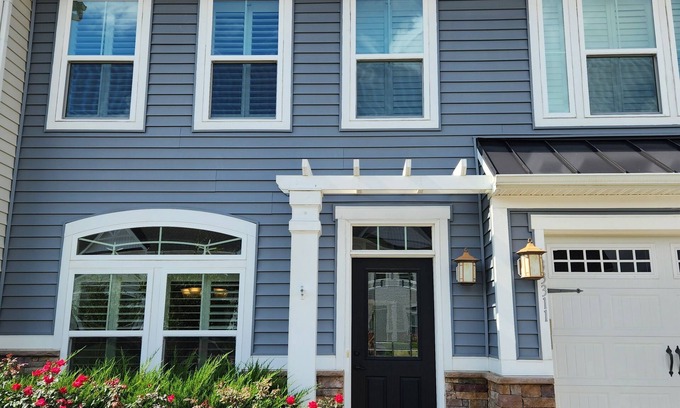 Lewes House | Coastal Club- Spotless 3 BR with resort amenities