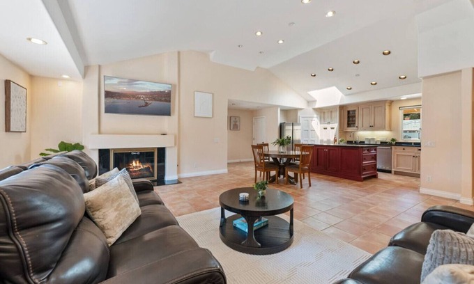 Goleta House | Coastal Comforts Goleta (Dogs Welcome!)