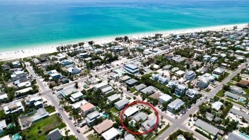 Anna Maria House | Coastal Cottage