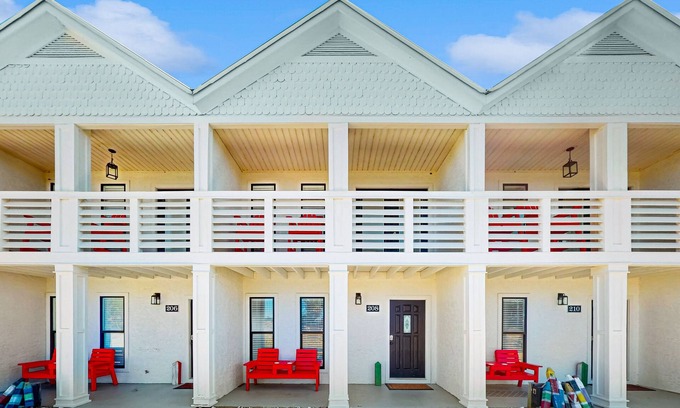 Port St. Joe House | Coastal getaway steps from the bay with patio, balcony, smart TVs, & W/D