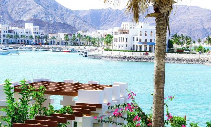 As Sifah Apartment | Coastal Haven Flat - One Bedroom Apartment, Sleeps 2