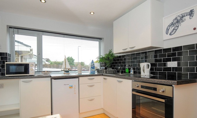 Saint Gennys Cottage | Coastal Haven