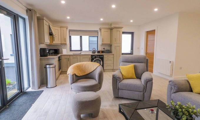 Milltown Cottage | Coastal Hideaway