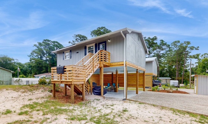 Supply House | Coastal home close to beach and local attractions