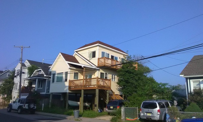 Highlands House | Coastal Home With 360 Degree Rooftop Deck ~ Outstanding Views!