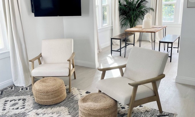 Culver City Apartment | Coastal inspired unit in Downtown Culver City