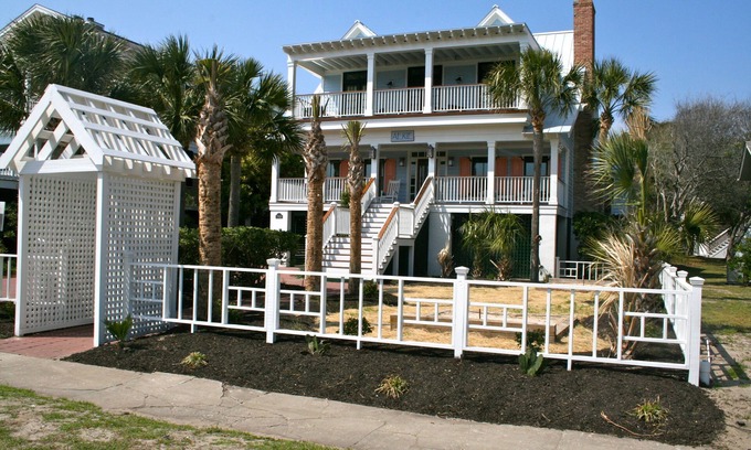Isle of Palms House | "Coastal Living" Beach House For Family Fun
