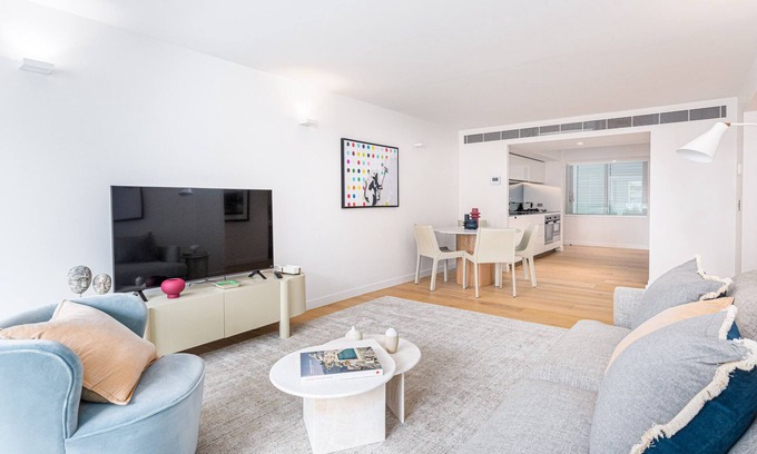 Bondi Beach Apartment | Coastal Living on Bondi Beach