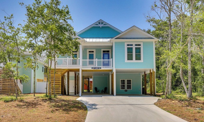 Long Beach Apartment | Coastal North Carolina Retreat: Half Mile to Beach