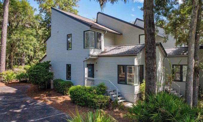 Hilton Head Island Apartment | Coastal Paradise 2BR Villa Near Coligny & Beach