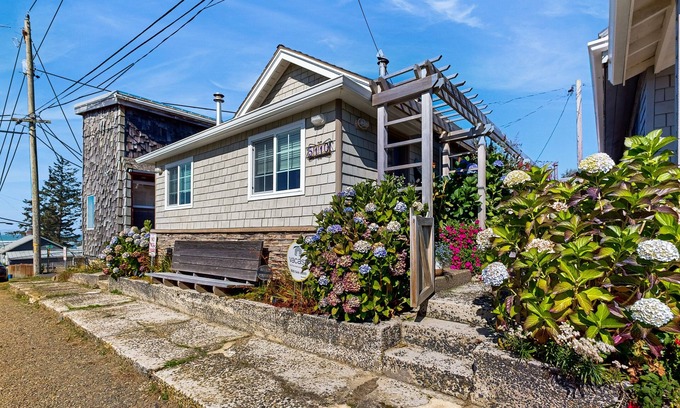 Netarts House | Coastal Retreat in Netarts – Steps from the Beach! w/Kayak, Hot Tub, WiFi