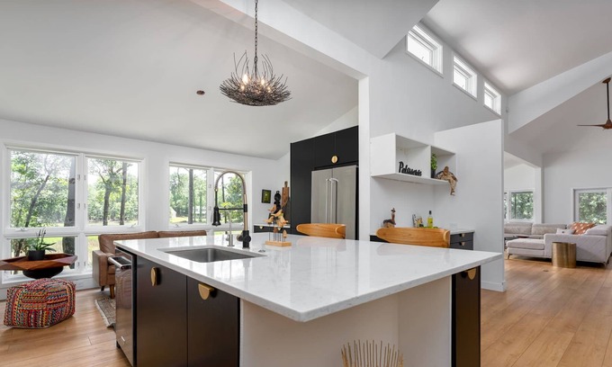 Ogden House | Coastal Retreat