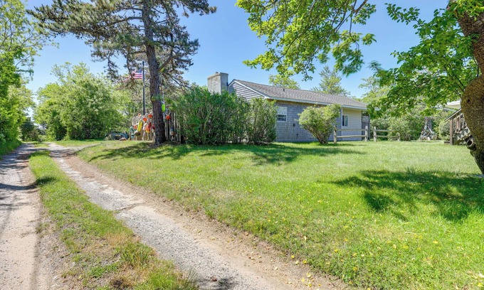 North Truro Cottage | Coastal Truro Cottage - Close to Beaches & Ptown!