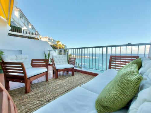 Puerto de la Cruz Apartment | Coastal Views Terrace