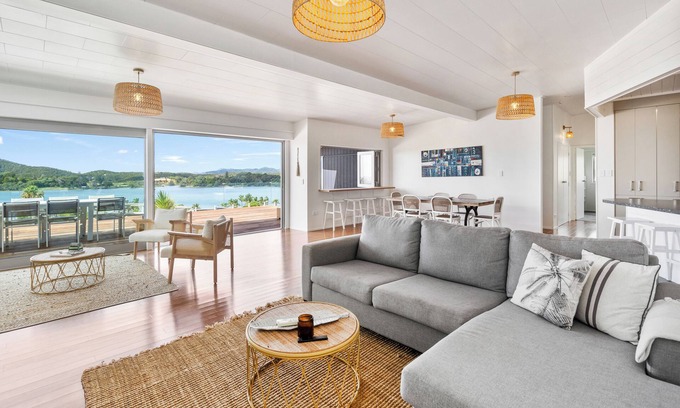 Ngunguru House | Coastal Vista - Ngunguru Holiday Home