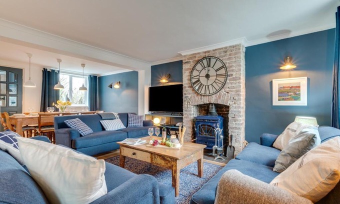 Craster House | Coastguard Cottage
