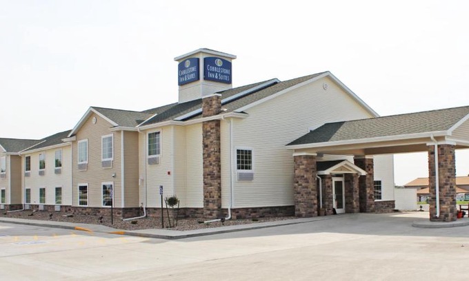Lamoni Hotel | Cobblestone Inn & Suites - Lamoni