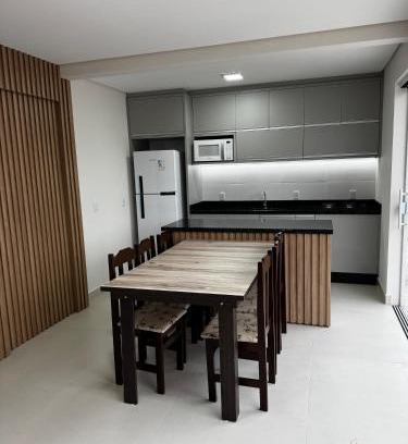 Santinho Apartment | Cobertura 500 m from the sea