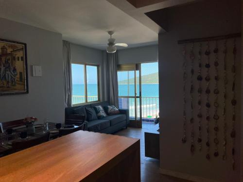 Ingleses do Rio Vermelho Apartment | Cobertura Frente ao mar