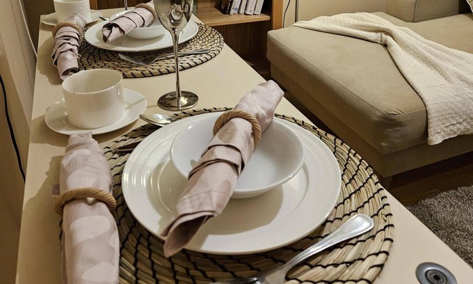 Barnet Apartment | Cockfosters - Apartment - Sleeps 3 - Near Underground