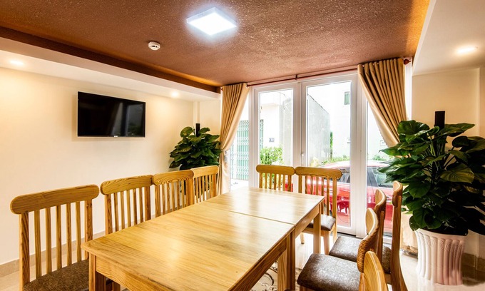 Phuong Hotel | CoCo Hotel Kinh Chao Quy Khach
