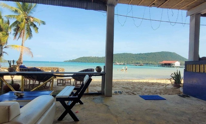Koh Rong Sanloem House | Cocohuts Cambodia