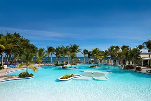 Vieux Fort Resort | Coconut Bay Beach Resort & Spa All Inclusive