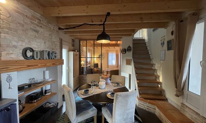 Belin-Beliet House | Cocooning gîte, swimming pool, near Bassin d'Arcachon, 30 min from beaches, sleeps 6