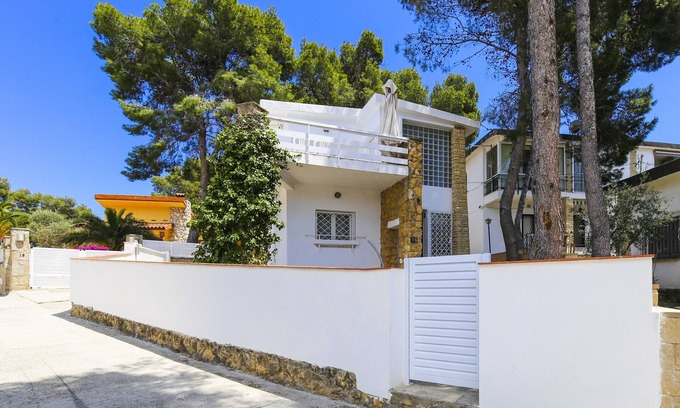 Cap de Salou Ski Chalet | CODOLAR Family House