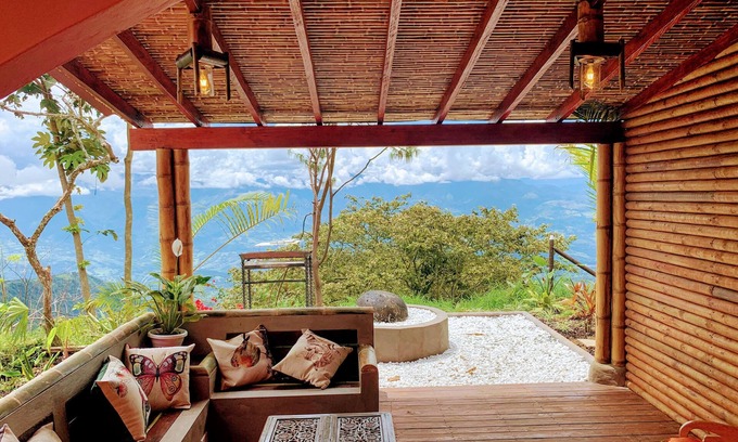 Fredonia House | Coffee Farm Retreat
