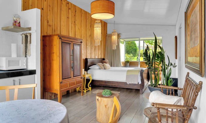 San Isidro Cabin | Colibri Studio Near SJO Airport & Poas Volcano