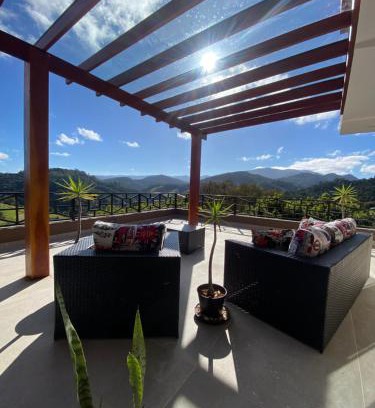 Santo Antonio do Pinhal House | Colina do Cristal