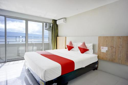 Parapat Hotel | Collection O Gapura Hotel Near Parapat Penatapan Danau Toba