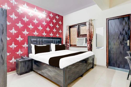 Ghaziabad Hotel | Collection O Nehru Nagar
