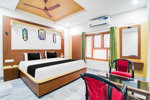 Dwaraka Nagar Hotel | Collection O RTC Complex Gurudwara